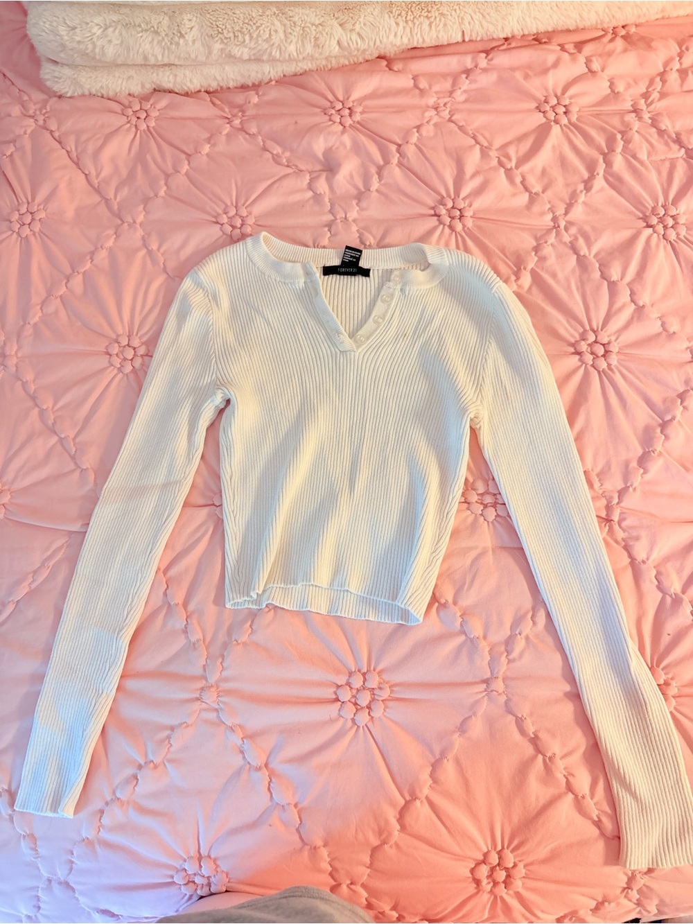 Forever 21 White Ribbed V-Henley Long Sleeve Top